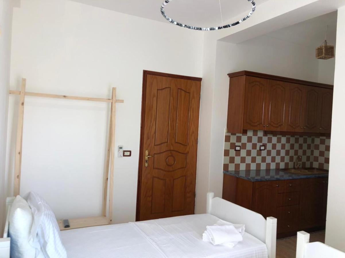 Kenza Apartments Sarandë Habitación foto
