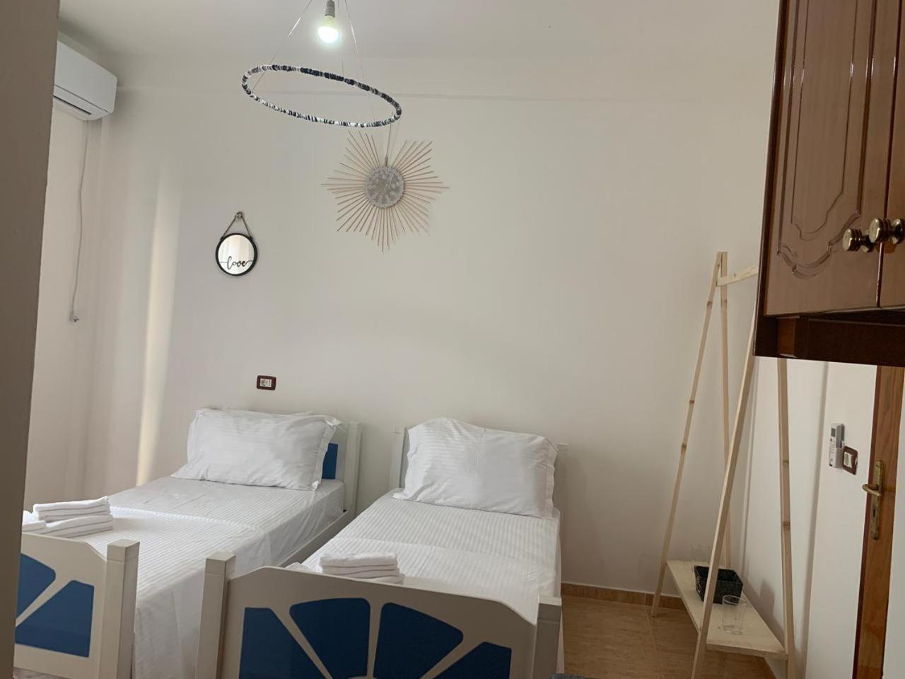 Kenza Apartments Sarandë Habitación foto