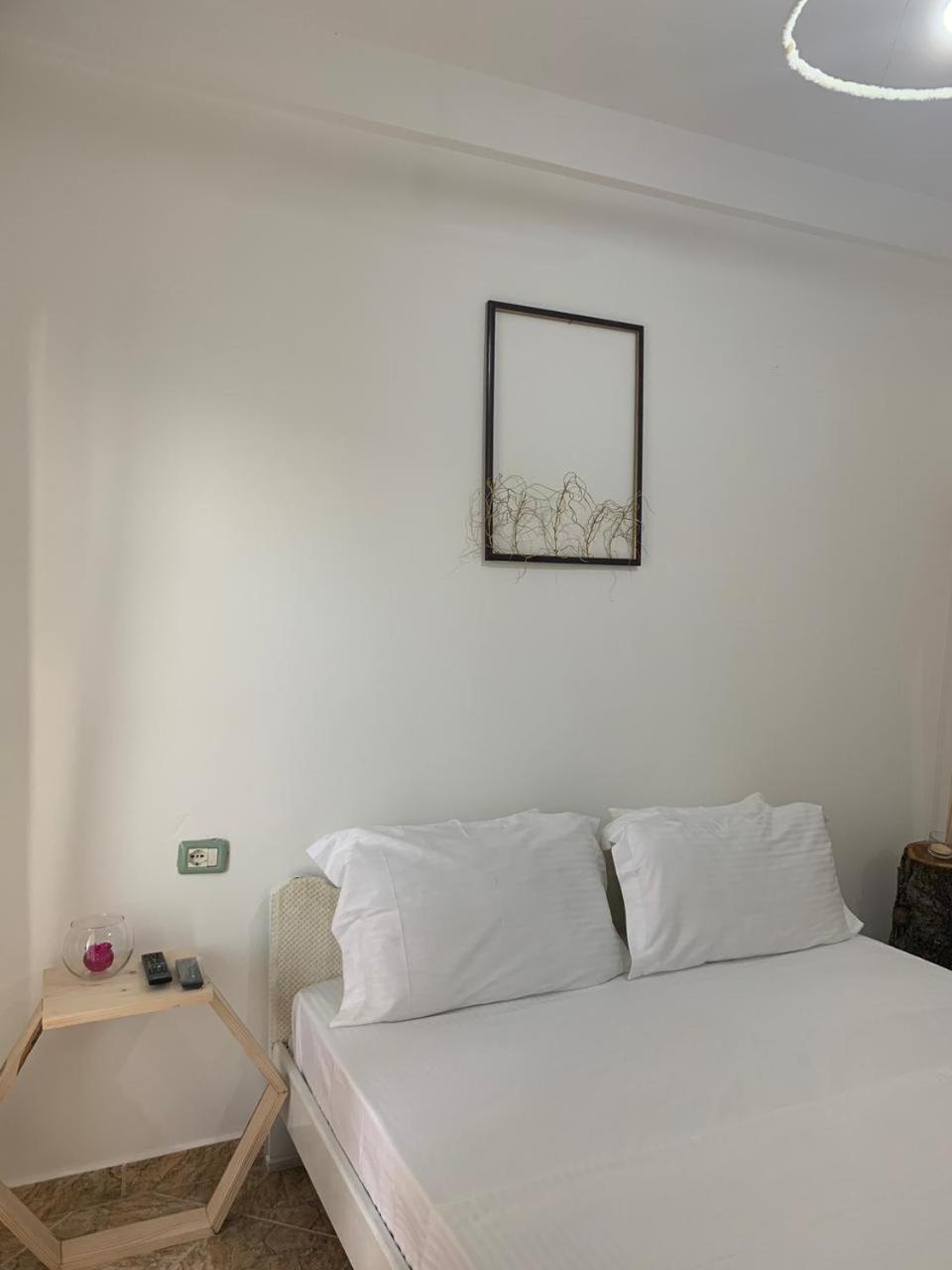 Kenza Apartments Sarandë Habitación foto