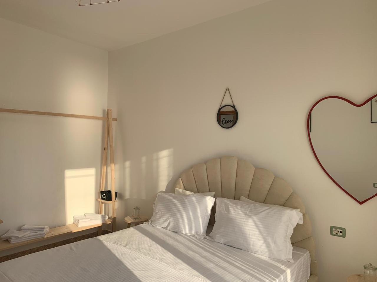 Kenza Apartments Sarandë Habitación foto